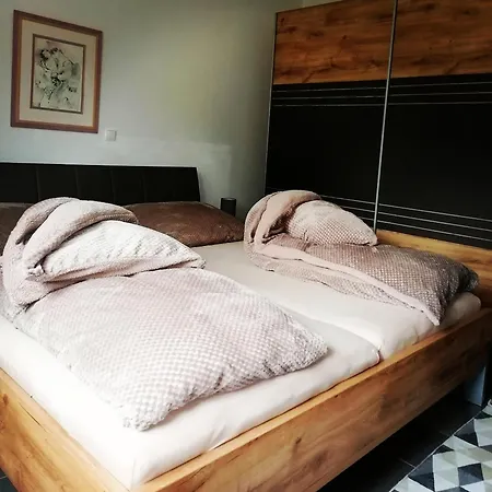 Modernes Appartment-neustadt An Der Weinstrasse 公寓